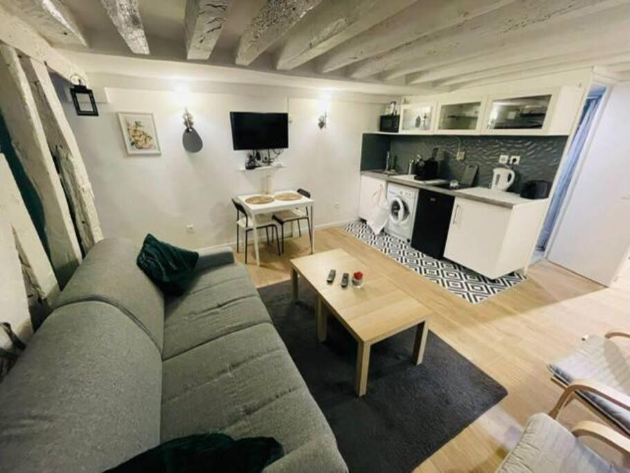 Appartement - Opera - Place De La Madeleine - Saint Martin - 4 Pers Париж Екстериор снимка