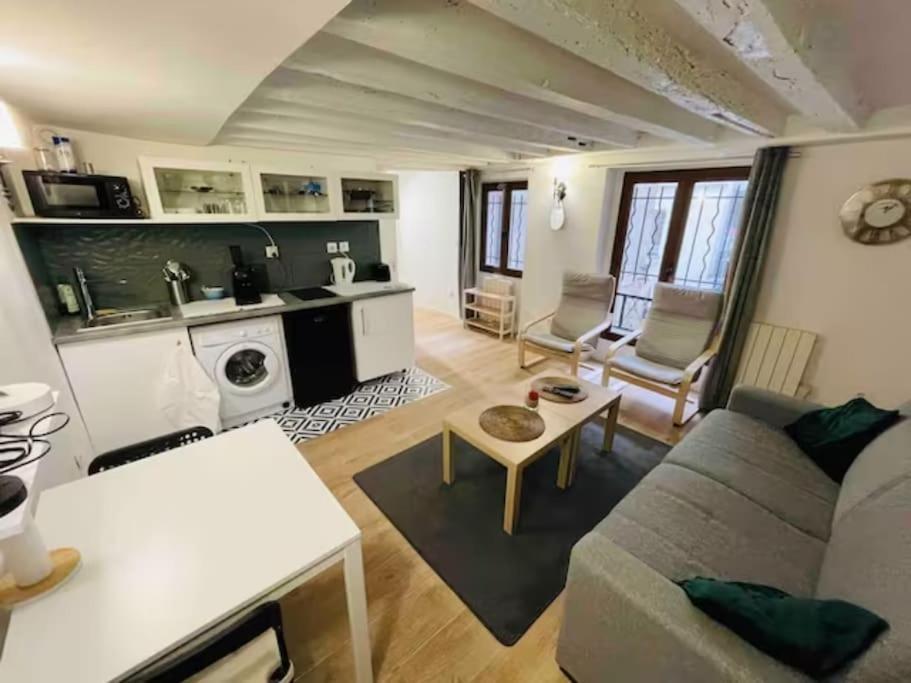 Appartement - Opera - Place De La Madeleine - Saint Martin - 4 Pers Париж Екстериор снимка